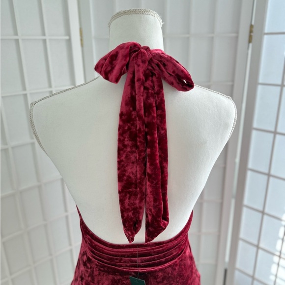 NWT Lulu's Red Velvet Halter Bodysuit | MEDIUM - Picture 3 of 10